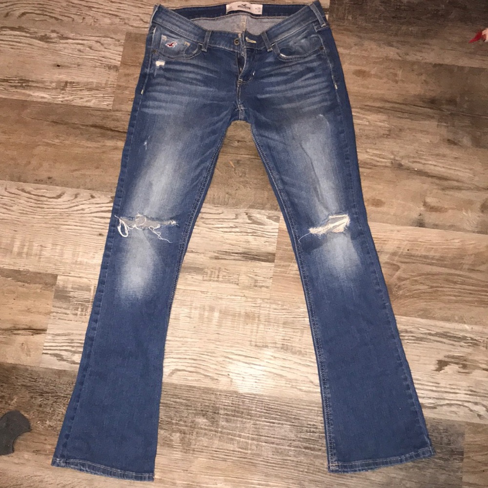 Size 3 Holister Bootcut Jeans ❤️